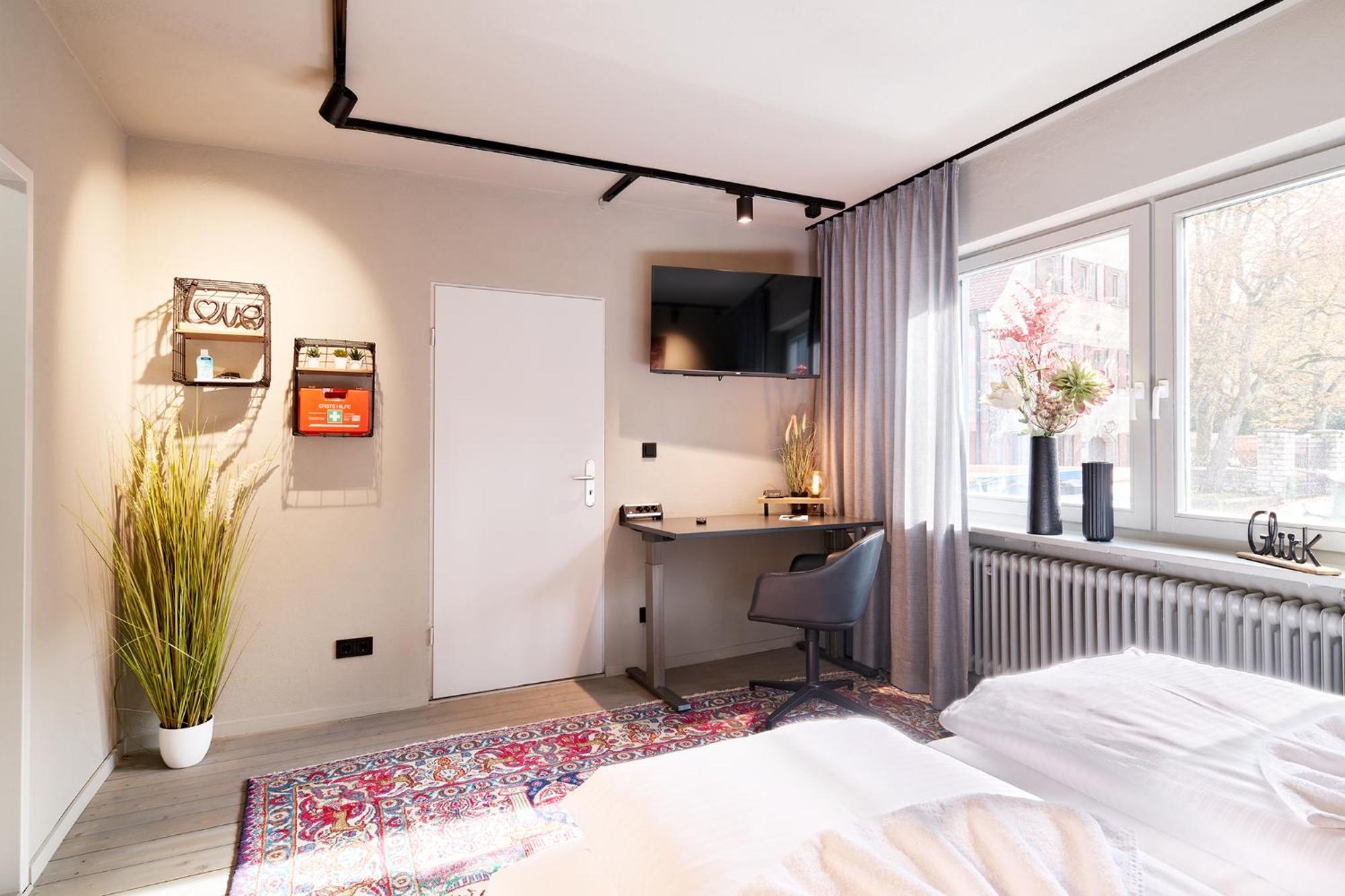 Apartament Xzllenz Kueche Bad S-Bahn Parken Smart-Tv Wellbeing Neunkirchen am Sand Zewnętrze zdjęcie