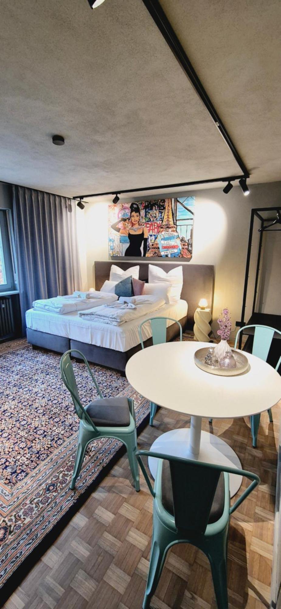 Apartament Xzllenz Kueche Bad S-Bahn Parken Smart-Tv Wellbeing Neunkirchen am Sand Zewnętrze zdjęcie